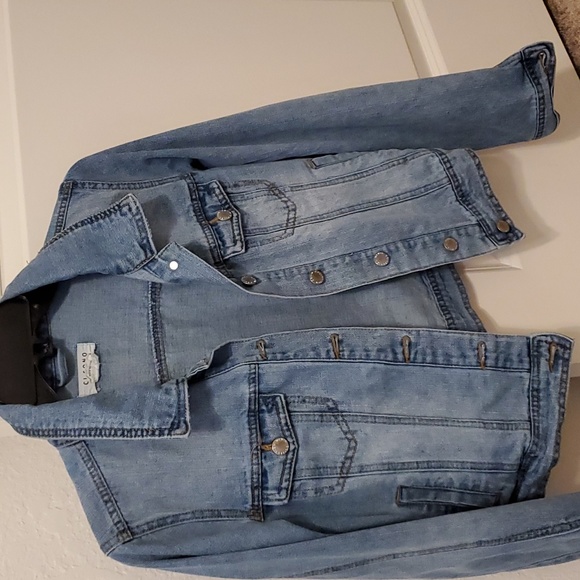 Jean jacket - Picture 5 of 6